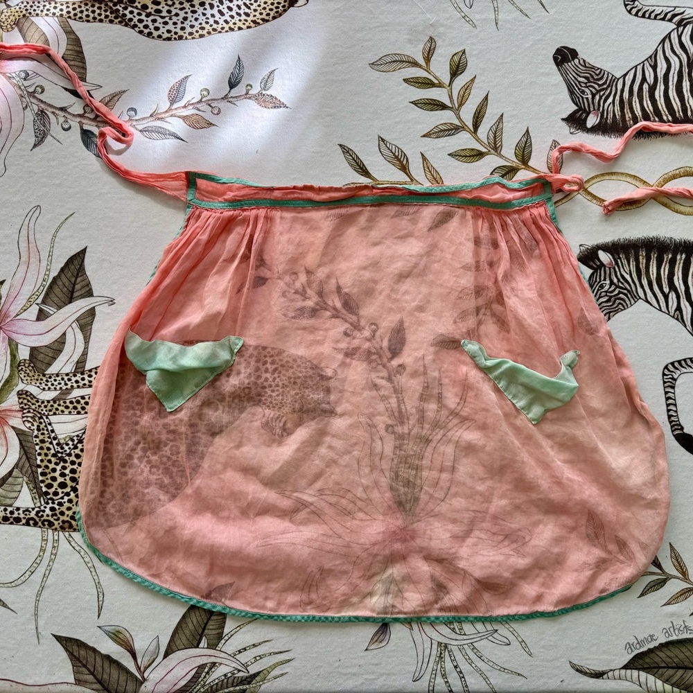 Vintage Peach Apron with Mint Green Trim